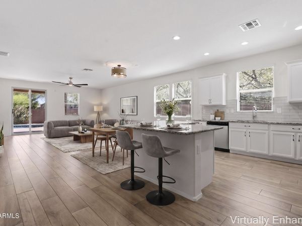 7857 W MOLLY Drive, Peoria, AZ 85383