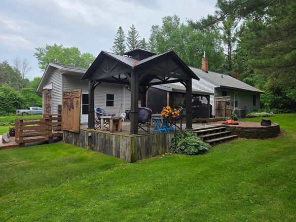 594 Boundary Road , Hudson, WI 54016