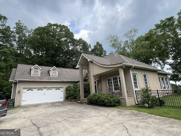 700 Old Lake Russell Road, Cornelia, GA 30531