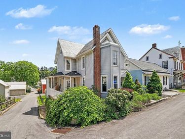 51 W PENNSYLVANIA AVENUE, YOE, PA 17313