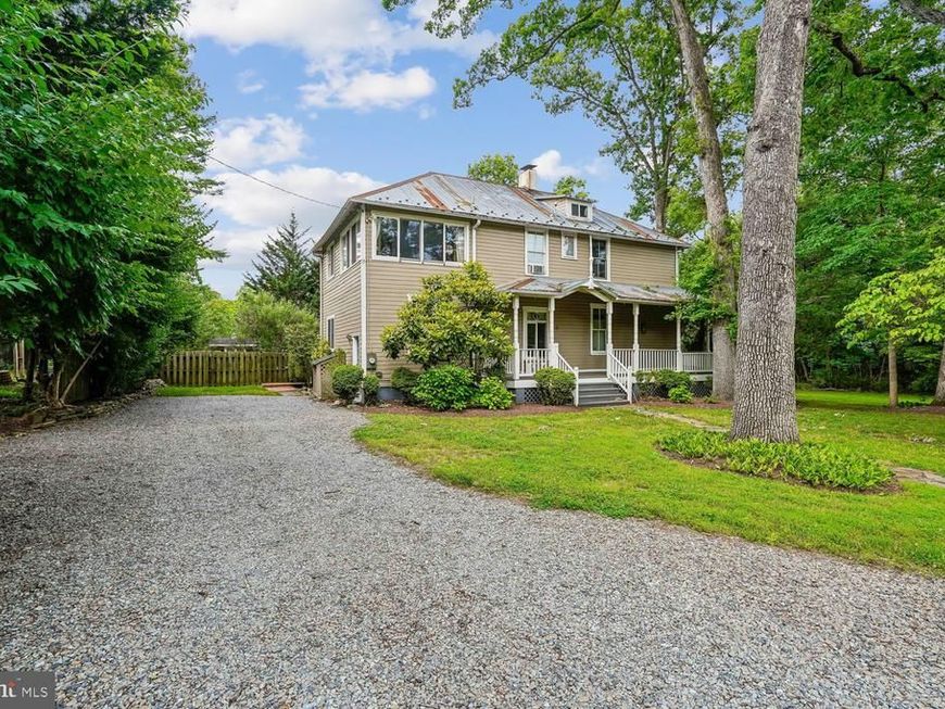 16 Maple Avenue, Washington Grove, MD 20880 Main Photo