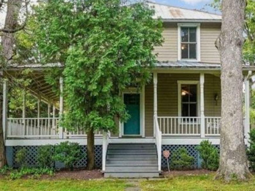 16 Maple Avenue, Washington Grove, MD 20880 Main Photo