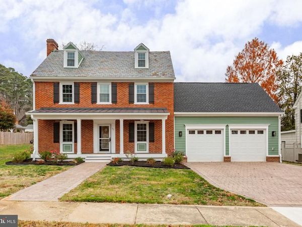 913 SYLVANIA AVENUE , FREDERICKSBURG, VA 22401