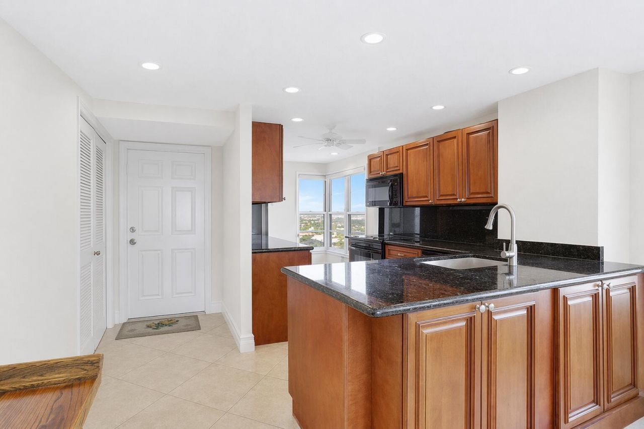 1021 Hillsboro Mile, Unit 1108, Hillsboro Beach, FL 33062 Photo