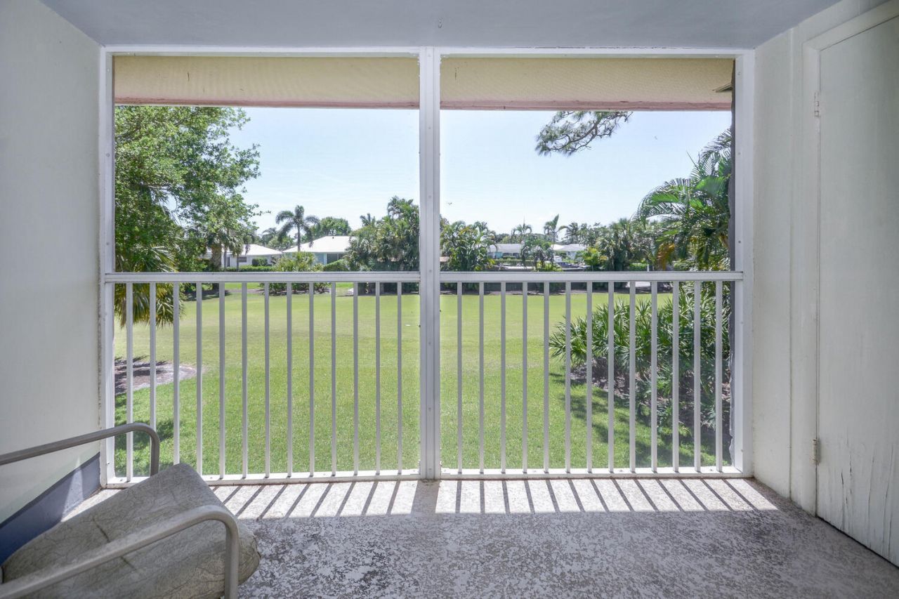 18081 SE Country Club Drive, Unit 26-256, Jupiter, FL 33469 Photo