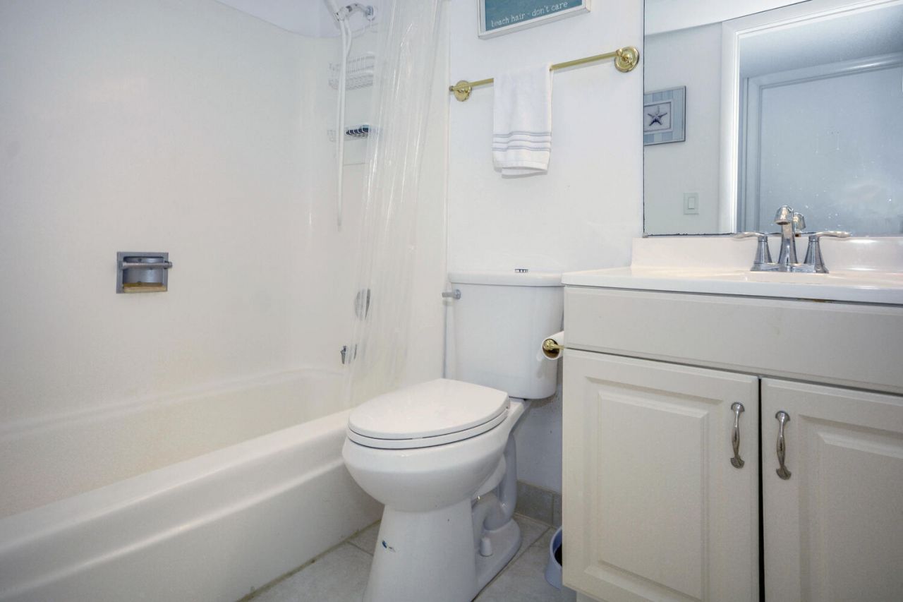 18081 SE Country Club Drive, Unit 26-256, Jupiter, FL 33469 Photo