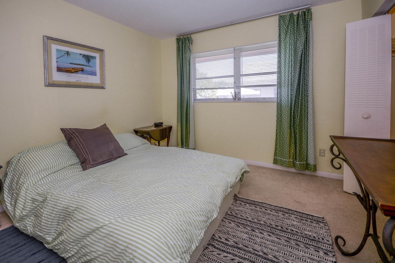 18081 SE Country Club Drive, Unit 26-256, Jupiter, FL 33469 Photo