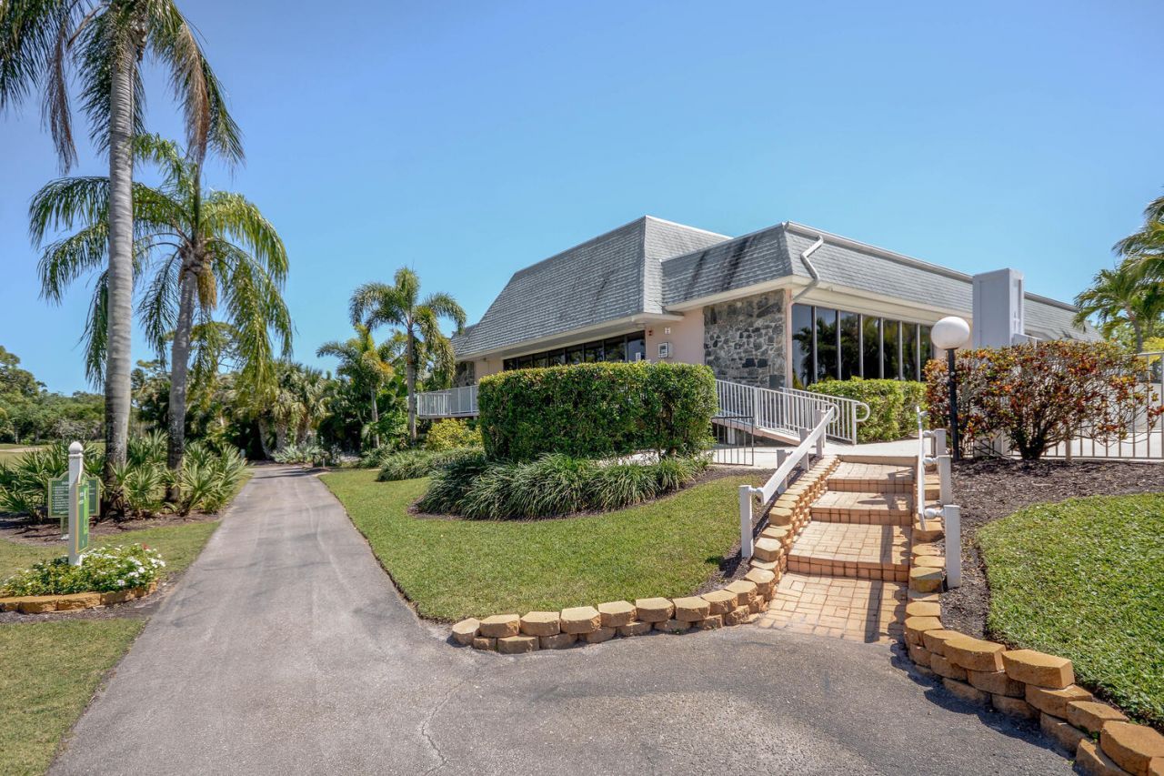 18081 SE Country Club Drive, Unit 26-256, Jupiter, FL 33469 Photo