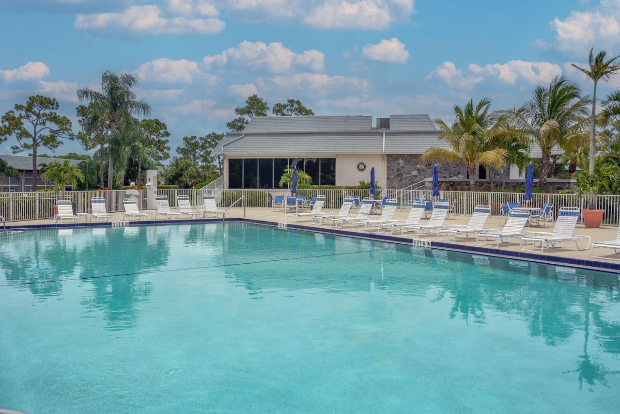 18081 SE Country Club Drive, Unit 26-256, Jupiter, FL 33469 Photo