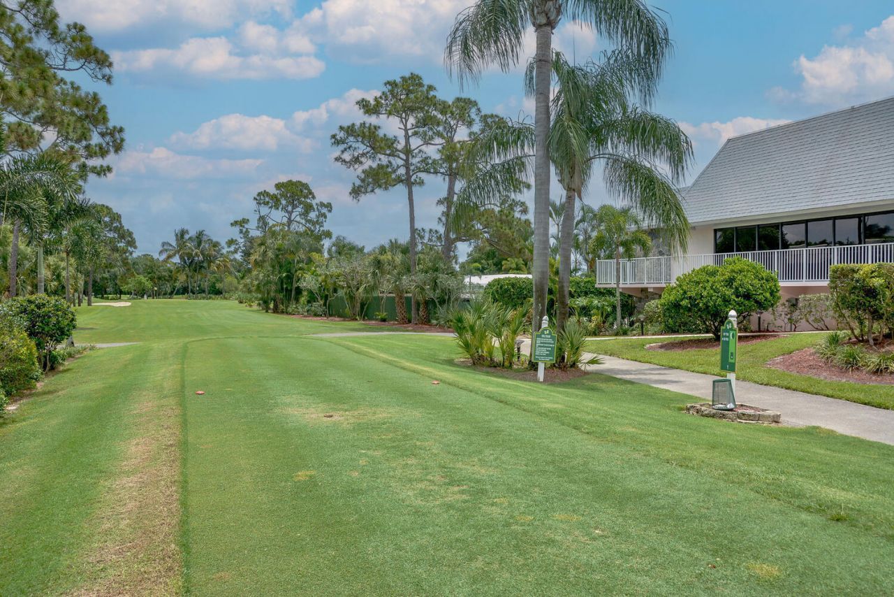 18081 SE Country Club Drive, Unit 26-256, Jupiter, FL 33469 Photo