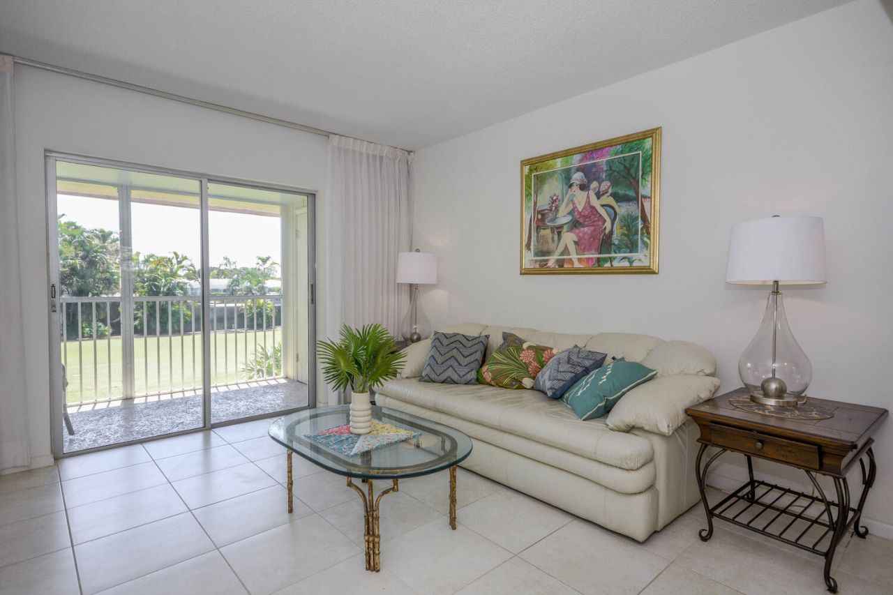 18081 SE Country Club Drive, Unit 26-256, Jupiter, FL 33469 Photo