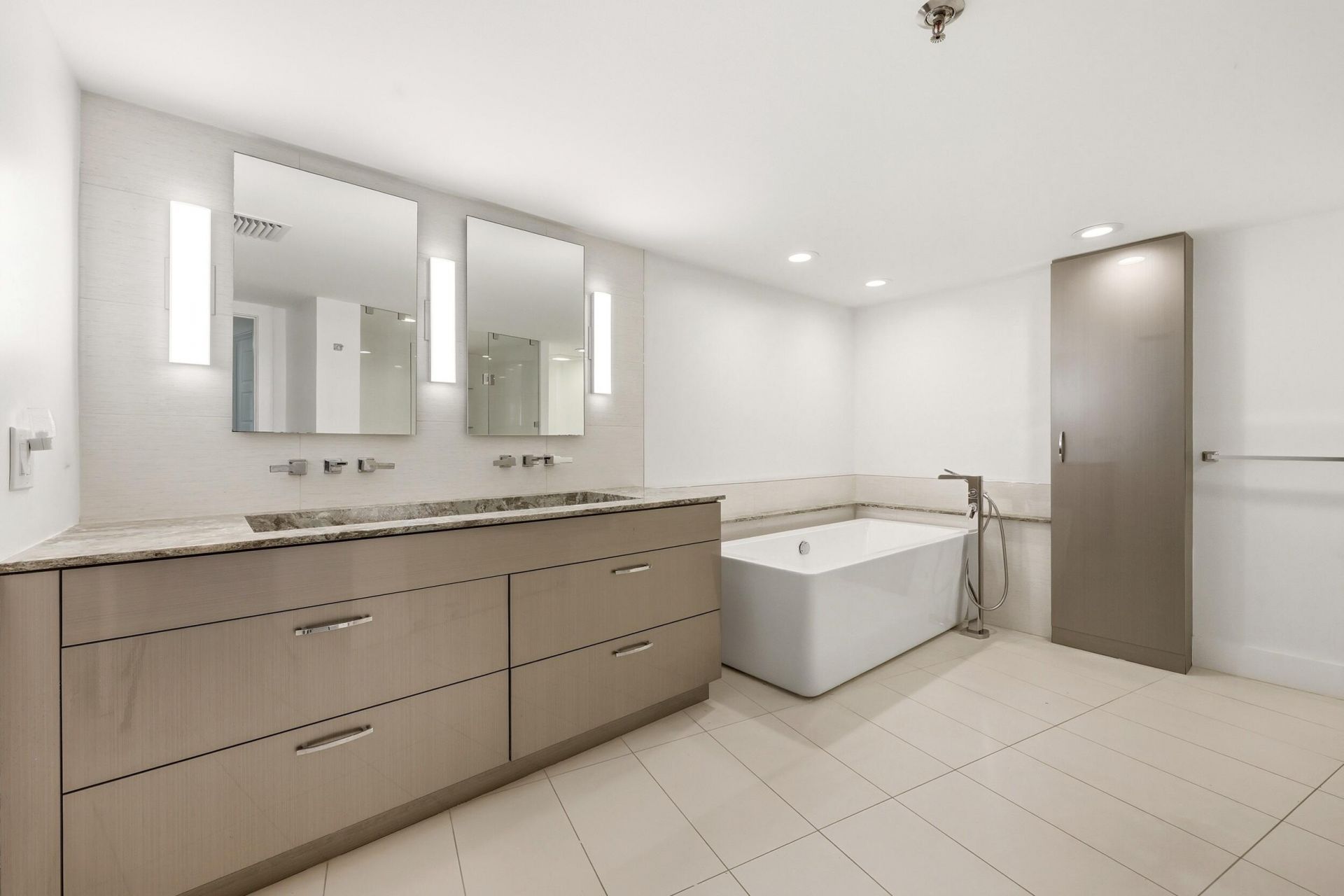 3400 S Ocean Boulevard, Unit 2fii, Palm Beach, FL 33480 Photo