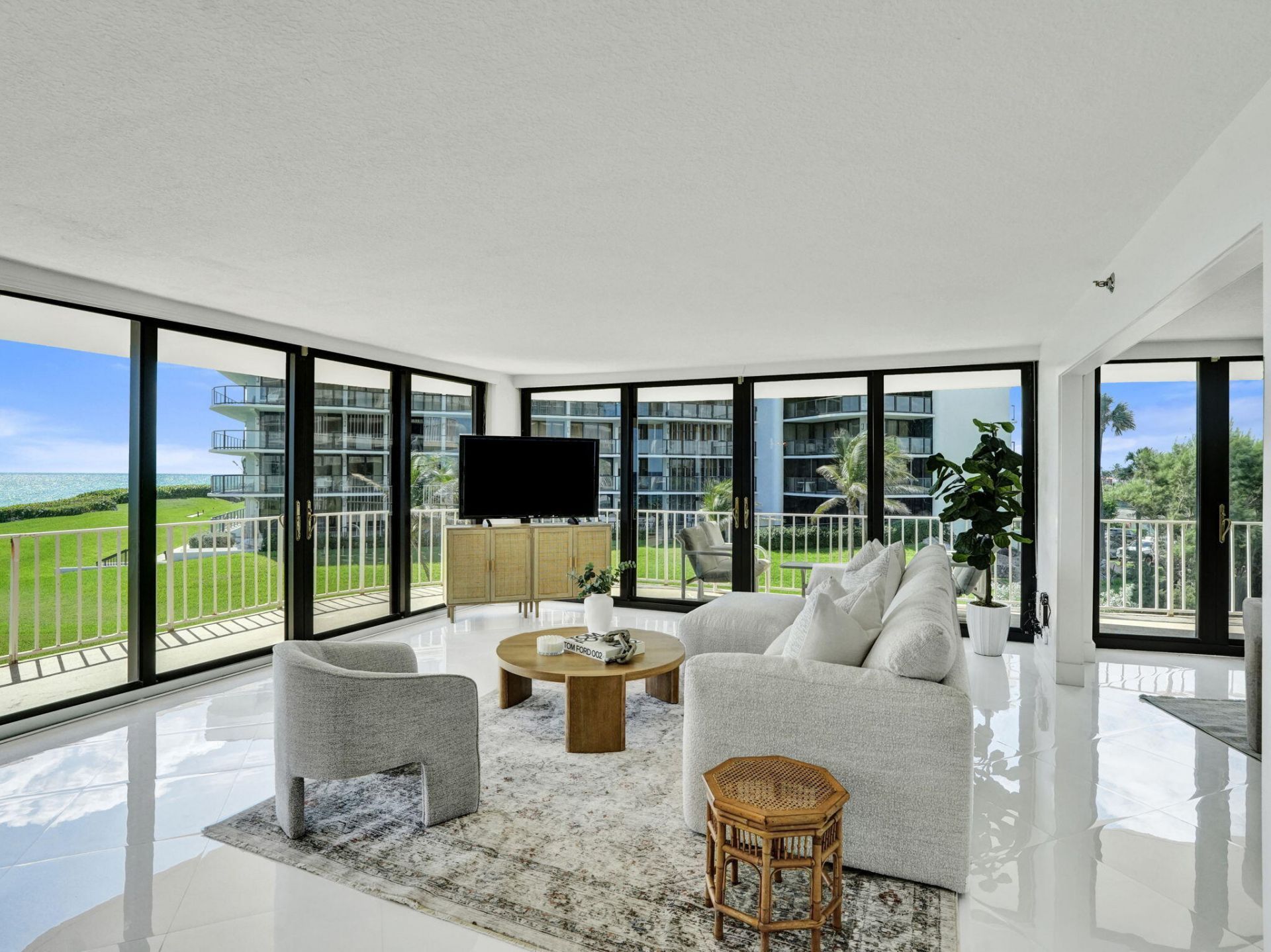 3400 S Ocean Boulevard, Unit 2fii, Palm Beach, FL 33480 Photo