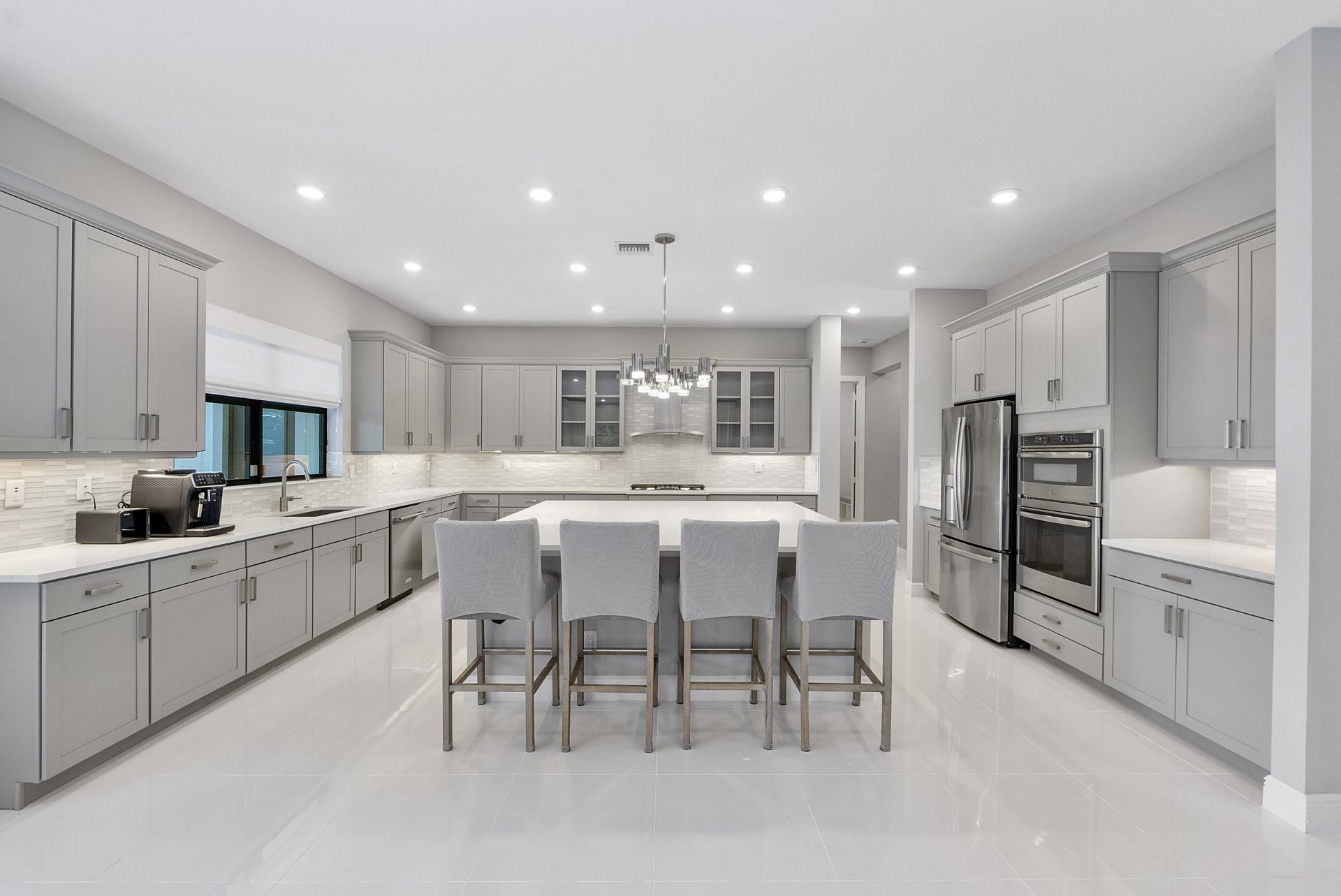 8685 Parkland Bay Drive, Parkland, FL 33076 Photo