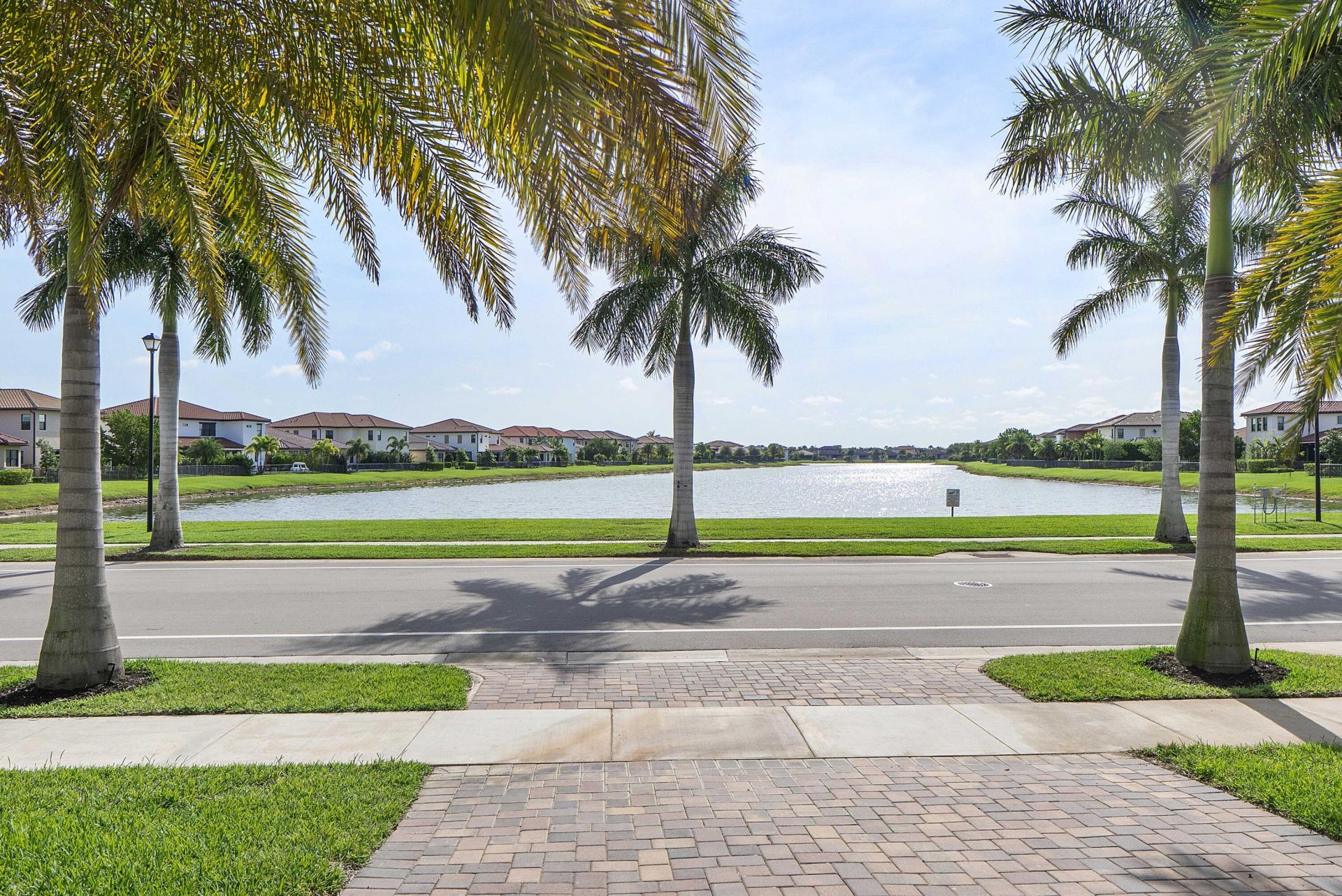 8685 Parkland Bay Drive, Parkland, FL 33076 Photo
