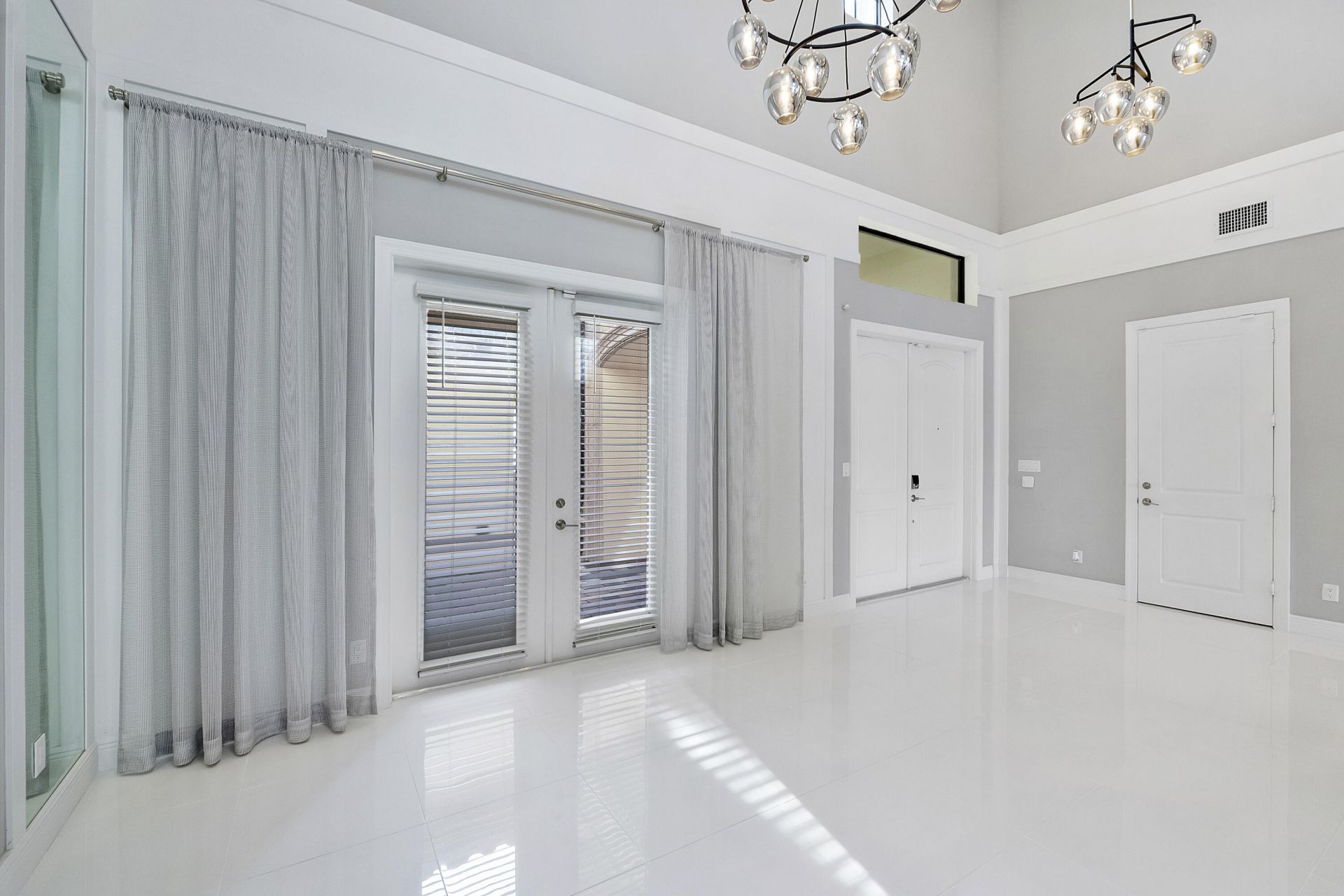8685 Parkland Bay Drive, Parkland, FL 33076 Photo