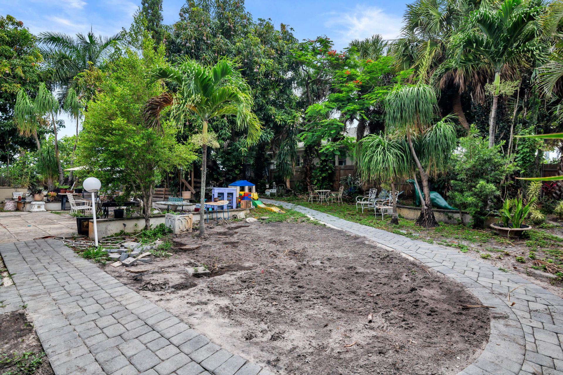 821 Omar Road, West Palm Beach, FL 33405 Photo
