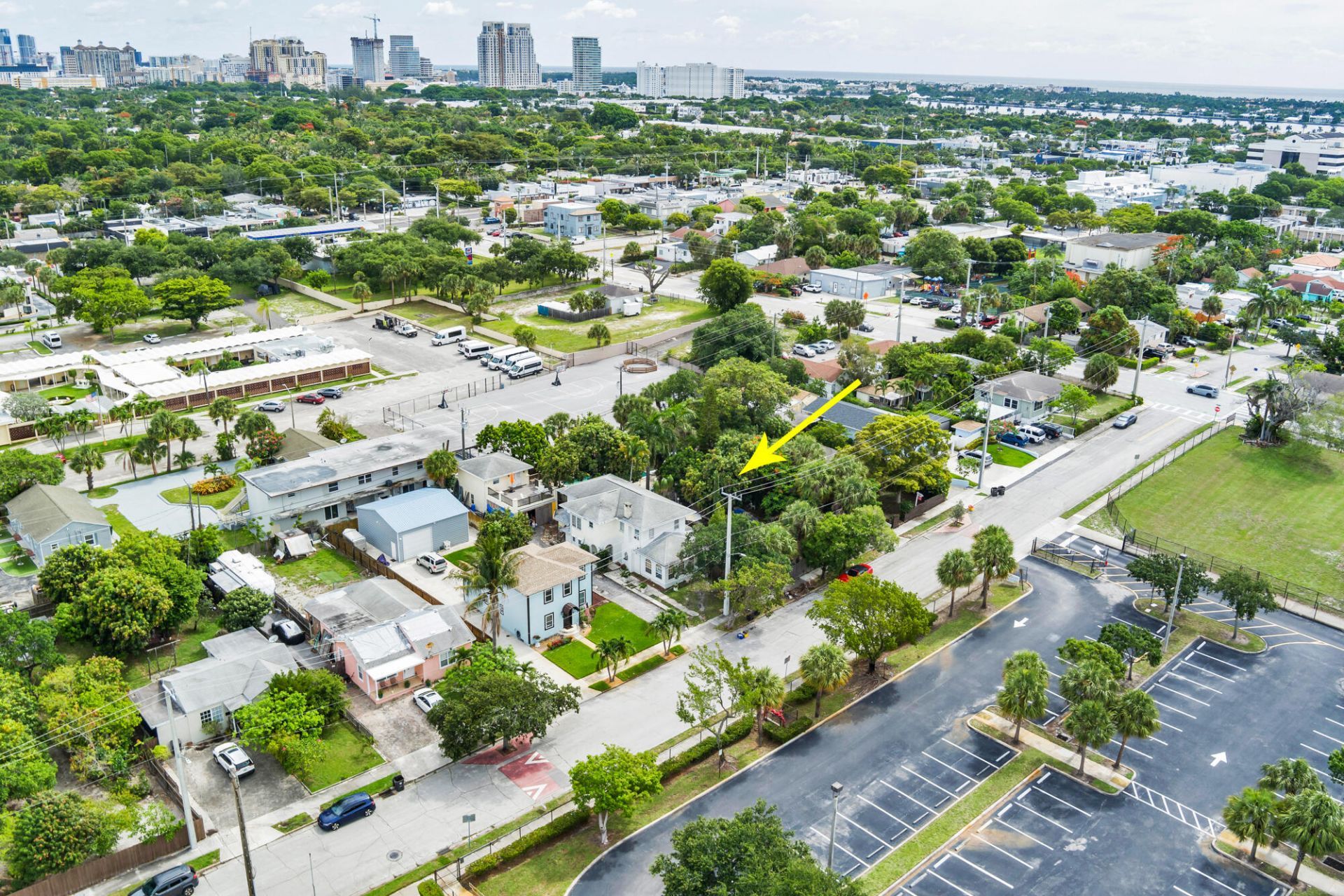 821 Omar Road, West Palm Beach, FL 33405 Photo