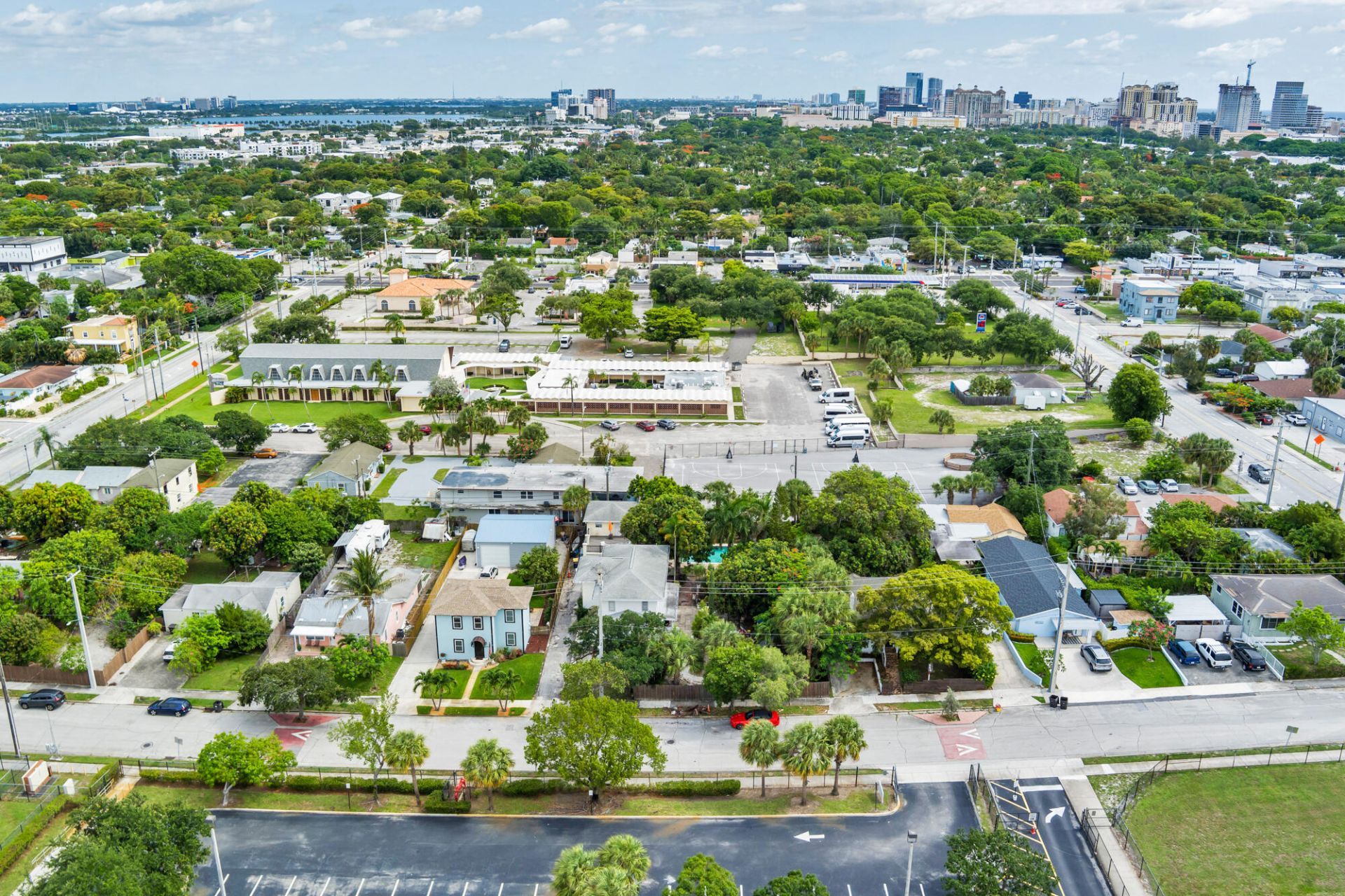 821 Omar Road, West Palm Beach, FL 33405 Photo