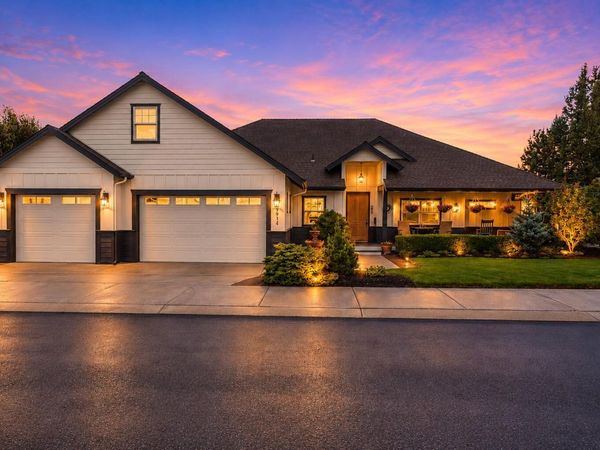 3914 SW Tommy Armour Lane, Redmond, OR 97756