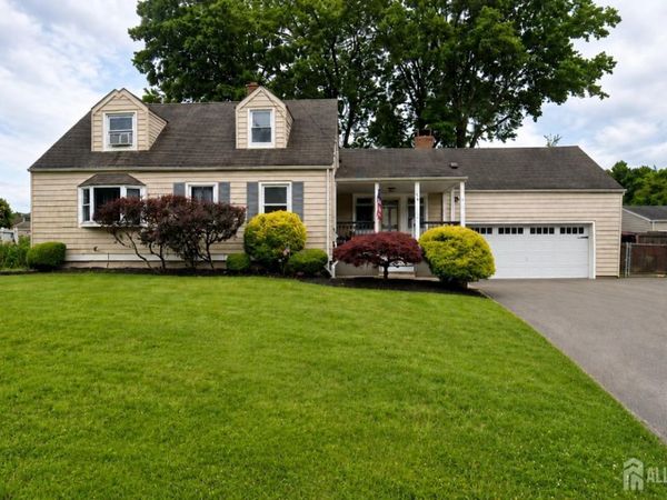 75 Lancaster Road, Colonia, NJ 07067