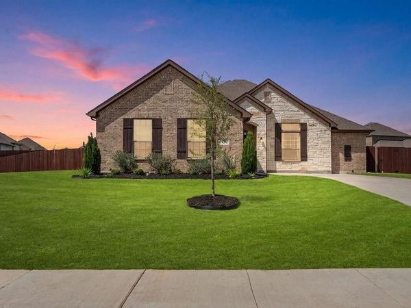805 Pea Eye Drive, Midlothian, TX 76065
