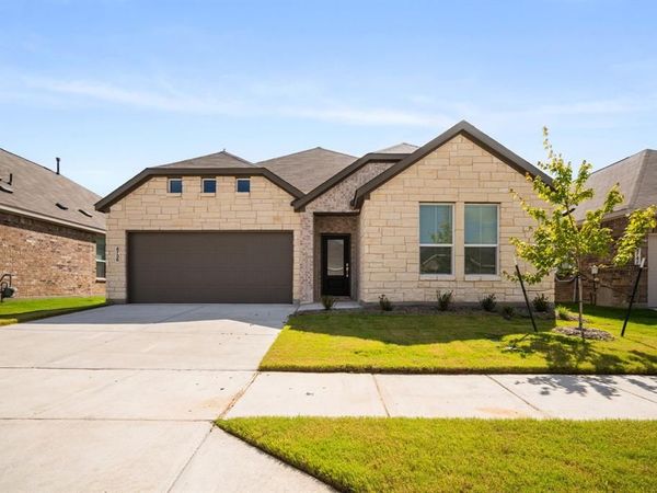 4736 Paynes Valley Drive, Ennis, TX 75119