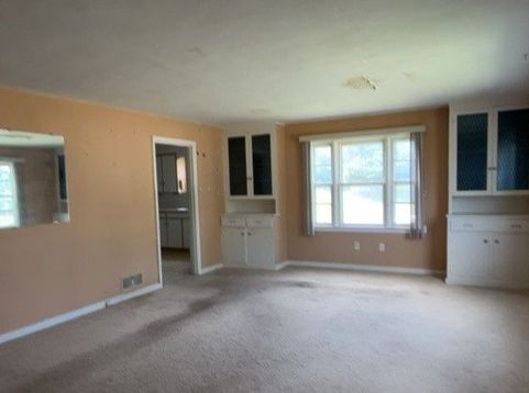 Main Photo
