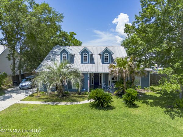 197 Blue Heron Cove, Waveland, MS 39576
