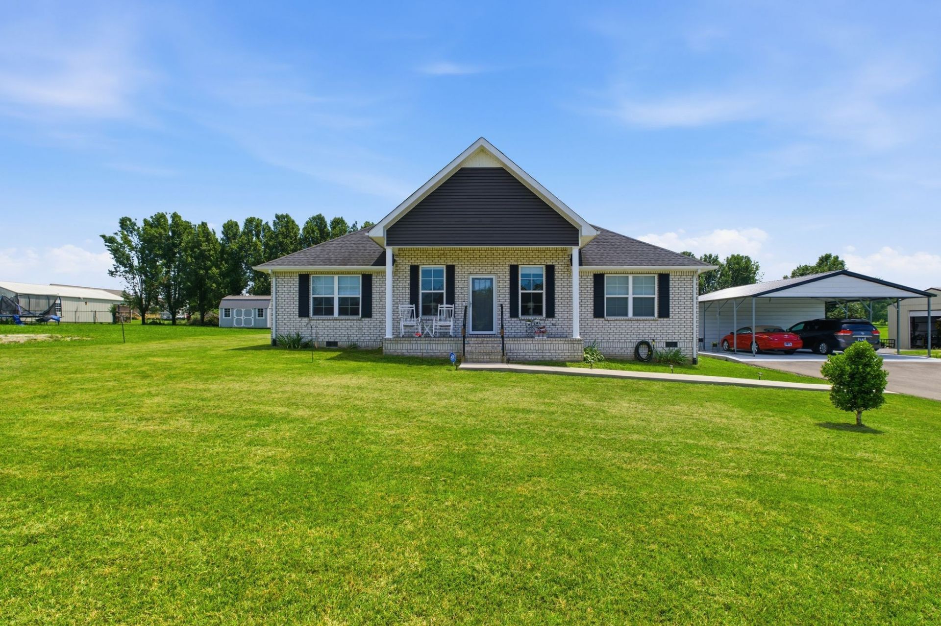 100 Hayden Drake Ln, Lafayette, TN 37083 Main Photo