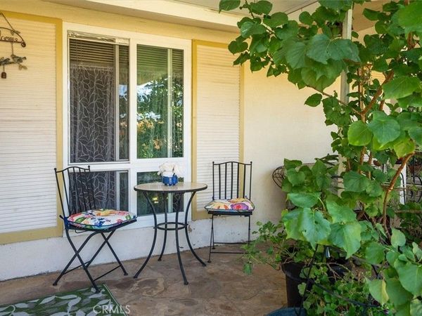 26742 Whispering Leaves, Unit B, Newhall, CA 91321
