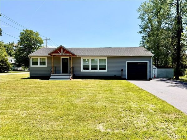 458 N Lorraine Avenue , Utica, NY 13502