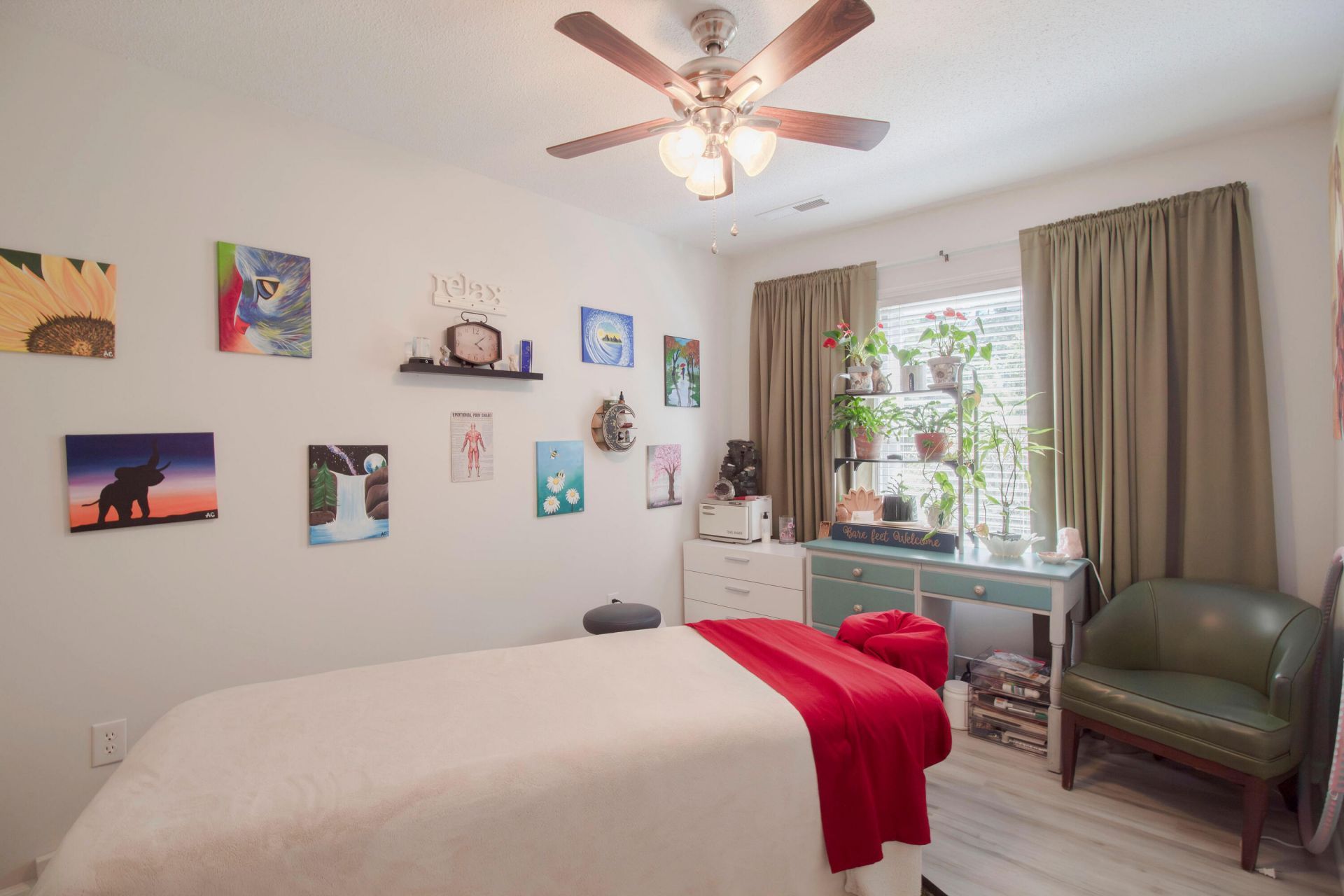 107 White Water Court Photo 18