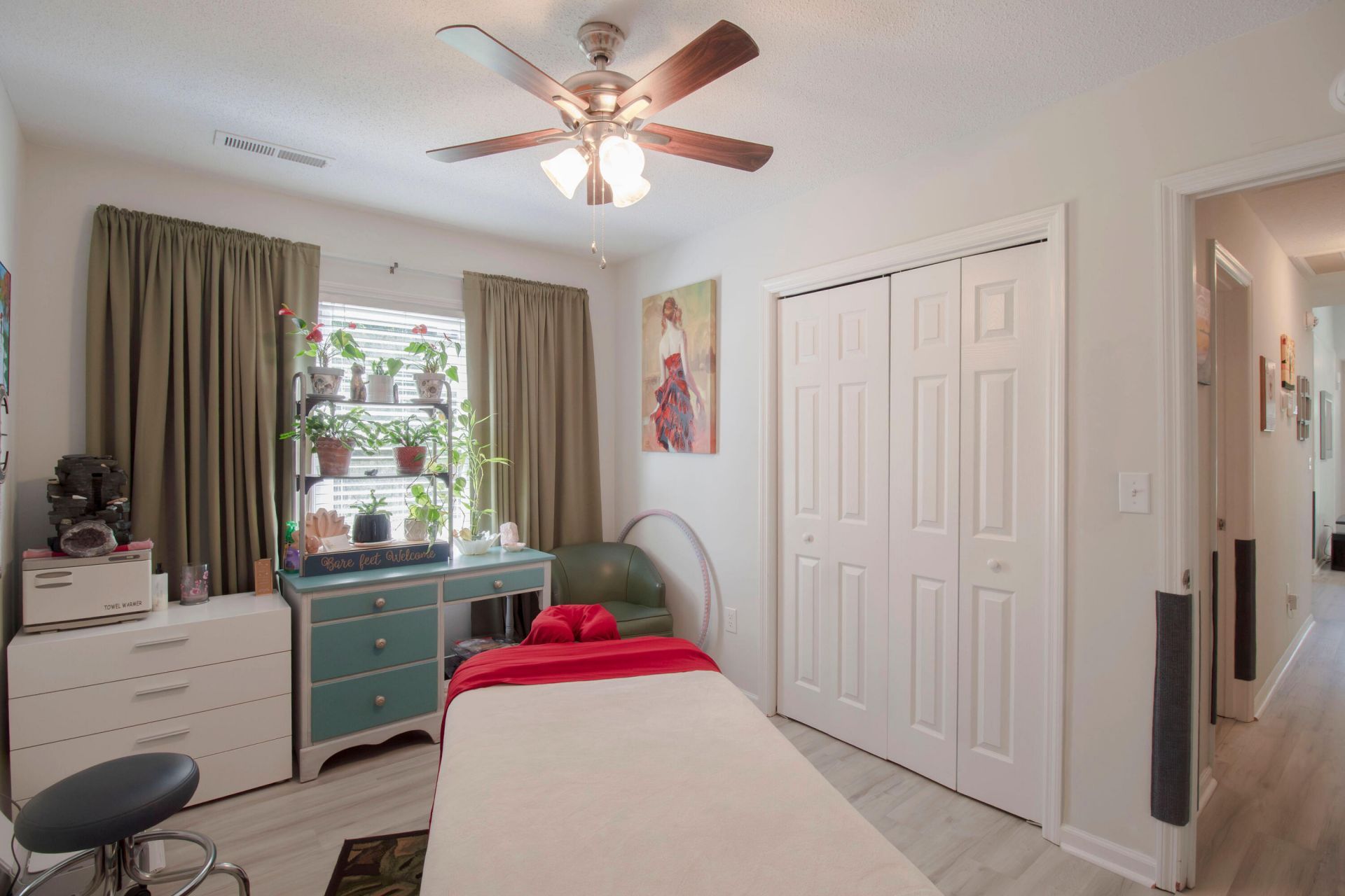 107 White Water Court Photo 19