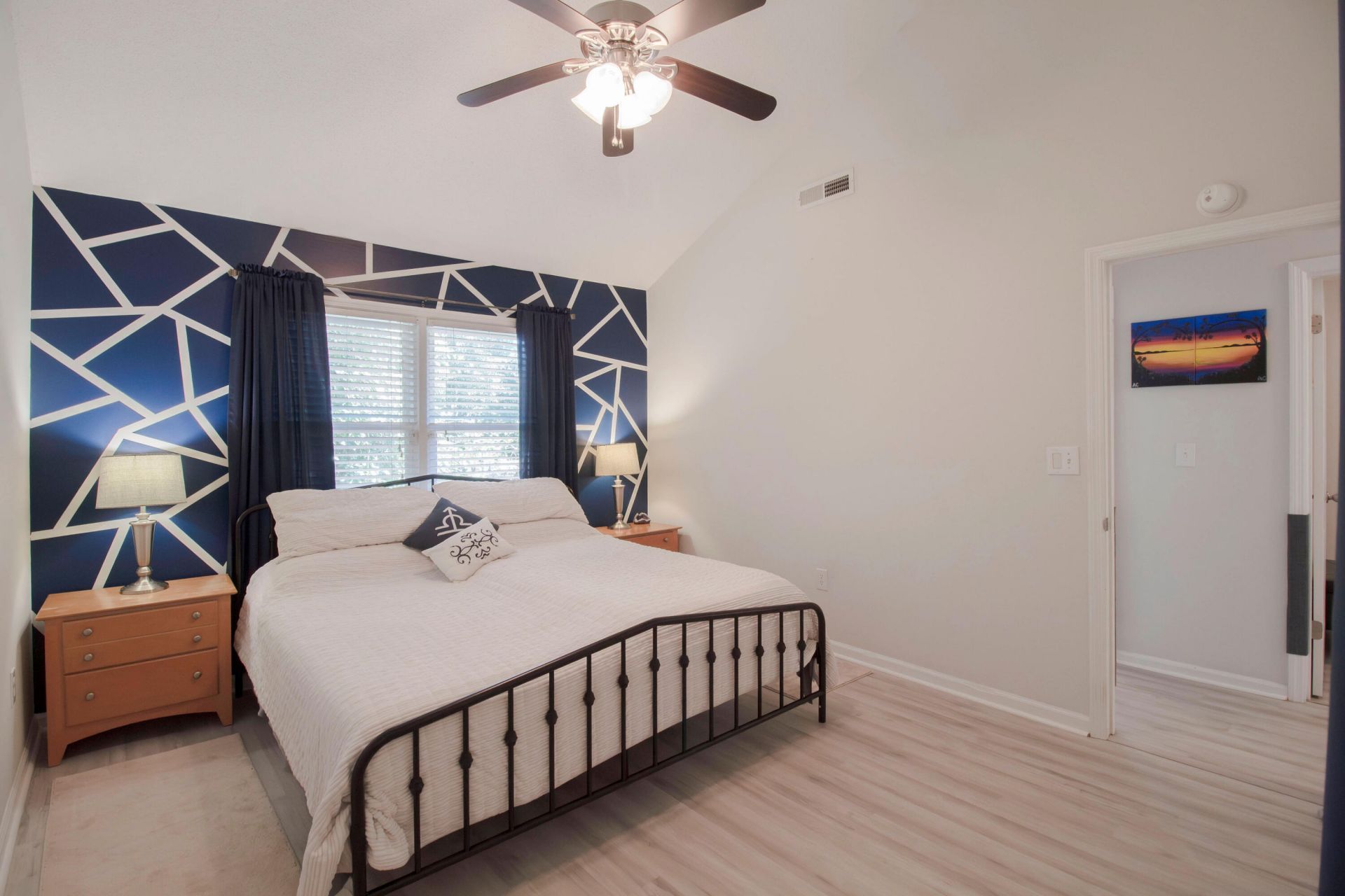 107 White Water Court Photo 22