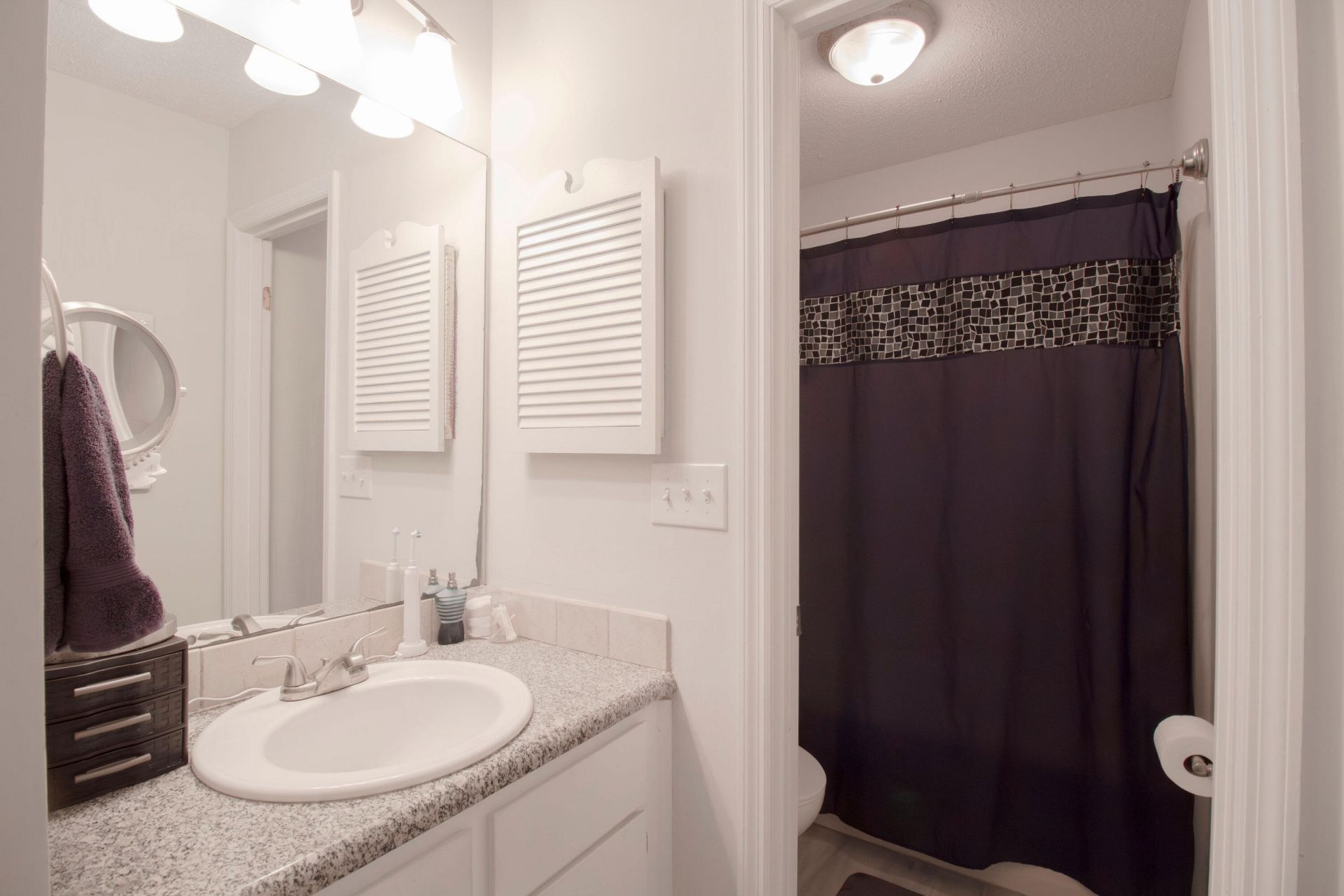 107 White Water Court Photo 26
