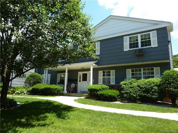 43 Doxbury Lane, Unit 43, Suffern, NY 10901