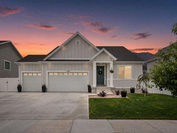 1329 S SAGEHILL DR , Santaquin, UT 84655