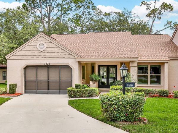 6761 PEARLEAF COURT , SPRING HILL, FL 34606
