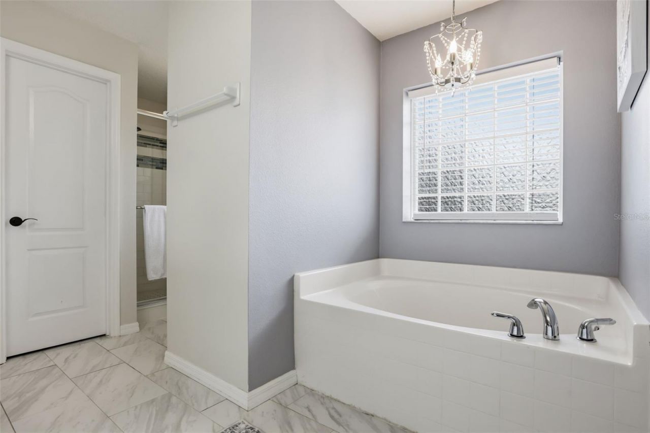 24023 Weldon Drive, Eustis, FL 32736 Photo