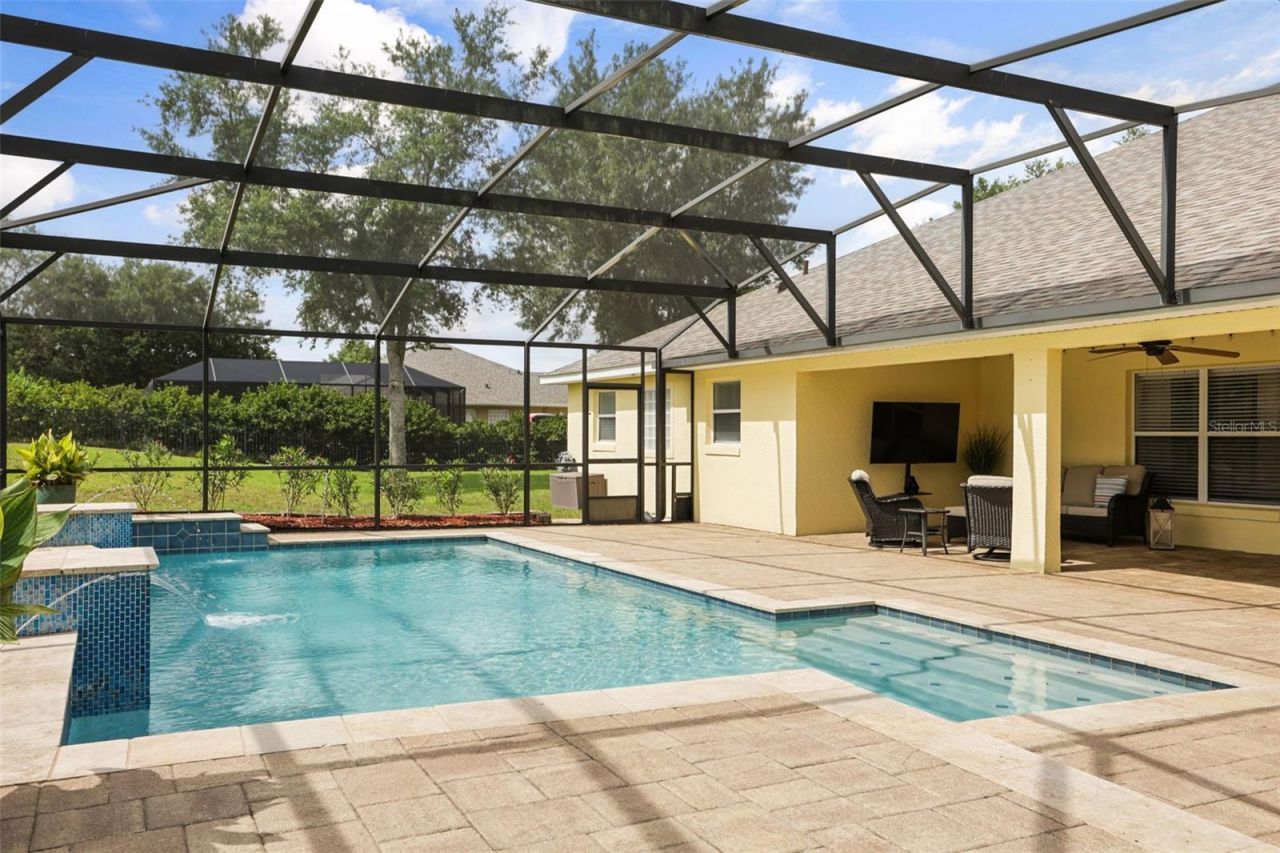 24023 Weldon Drive, Eustis, FL 32736 Photo
