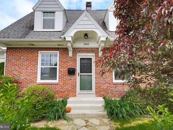 1402 BROOKE BOULEVARD, READING, PA 19607