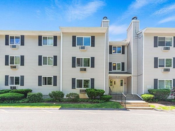 10 Erick Rd, Unit 42, Mansfield, MA 02048
