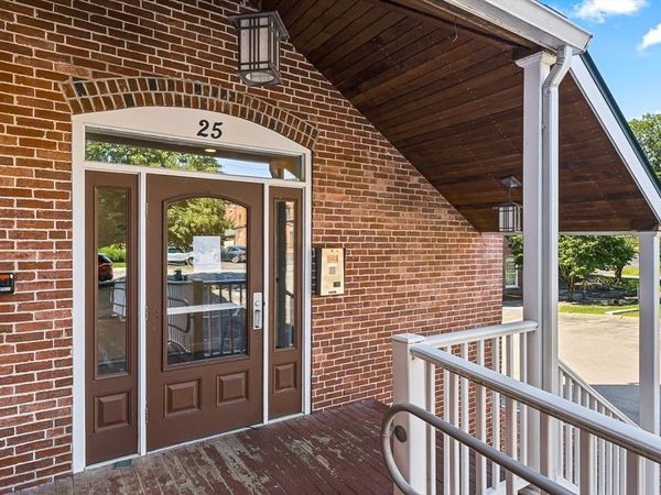 25 Cedar St, Unit 14, Amesbury, MA 01913