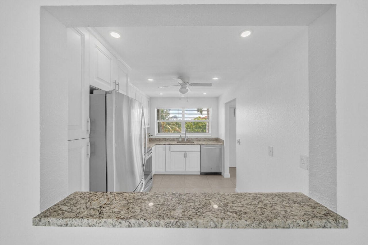 2016 S Federal Highway, Unit 404, Boynton Beach, FL 33435 Photo