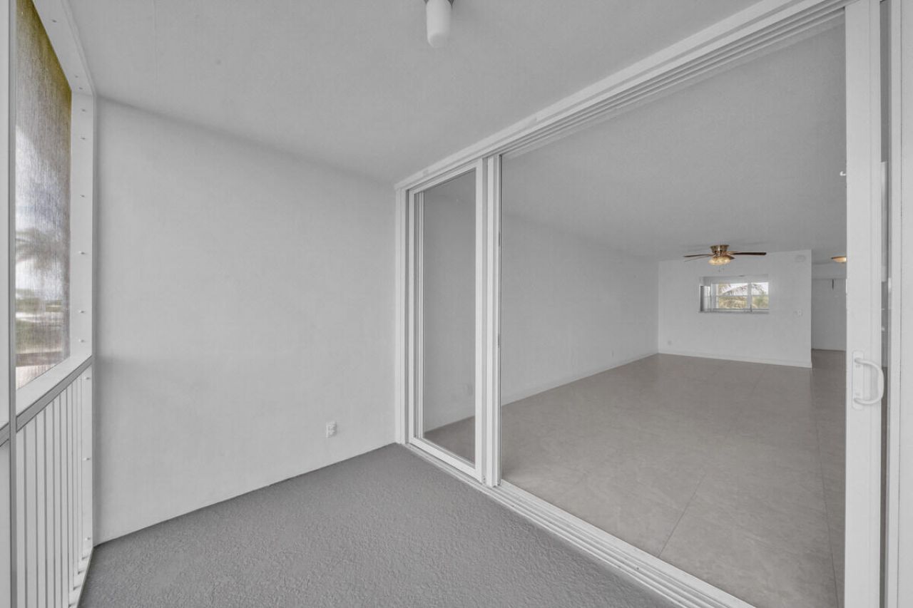 2016 S Federal Highway, Unit 404, Boynton Beach, FL 33435 Photo