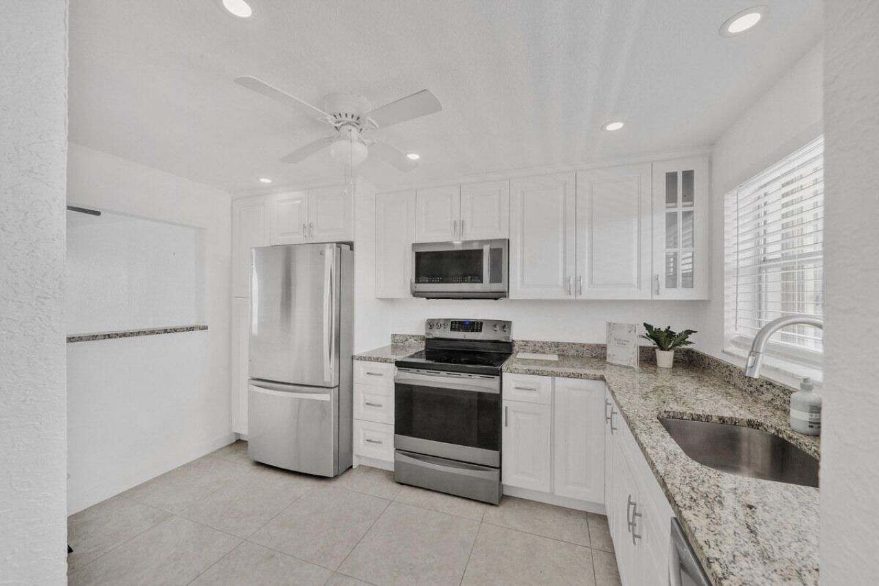 2016 S Federal Highway, Unit 404, Boynton Beach, FL 33435 Photo