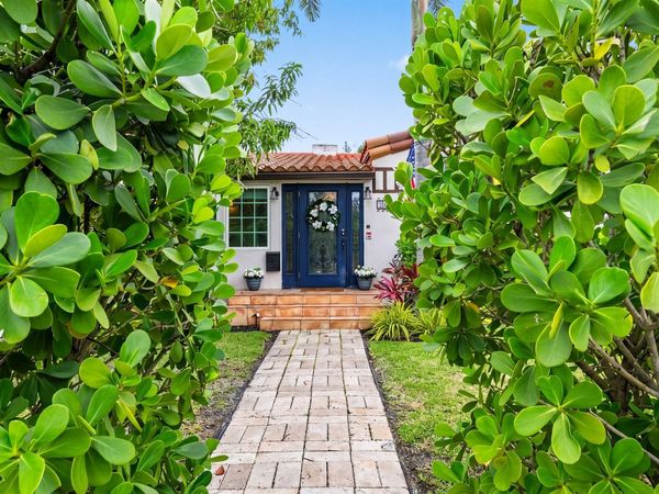 436 38th Street N, West Palm Beach, FL 33407