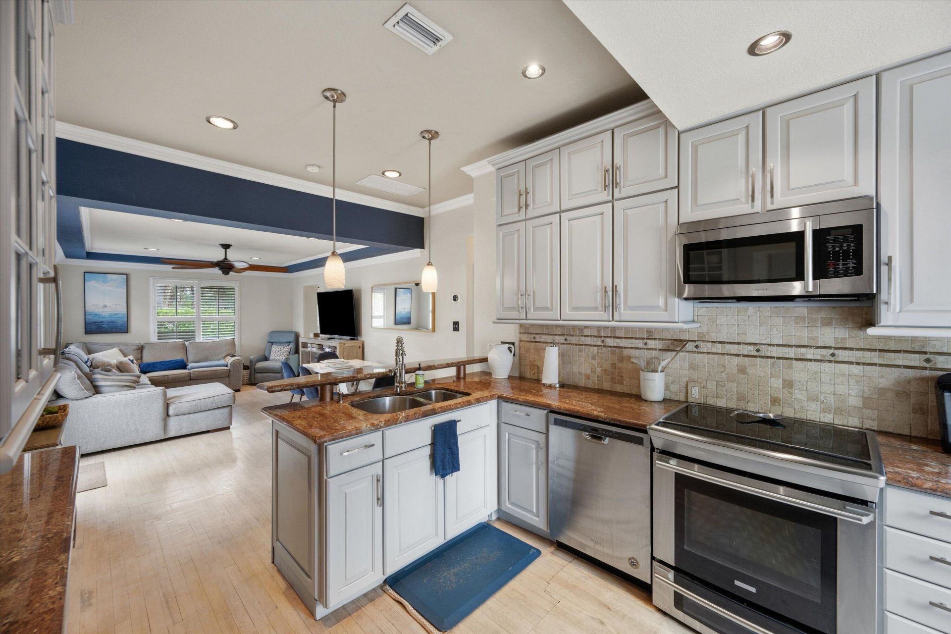 436 38th Street N, West Palm Beach, FL 33407 Photo
