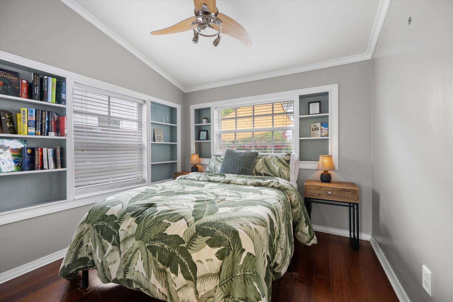 436 38th Street N, West Palm Beach, FL 33407 Photo